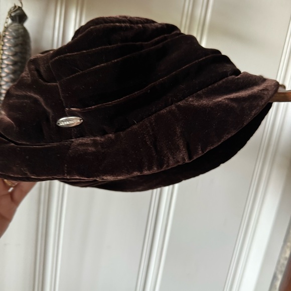 Vintage Velvet Silk Blend Cloche Bucket Hat - Picture 4 of 5